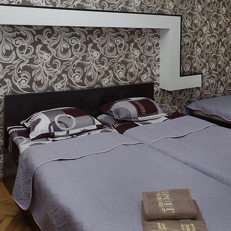Fifth Element Otel Tiflis Dış mekan fotoğraf